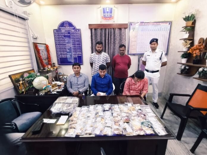 আড়াই কোটির সোনা উদ্ধার