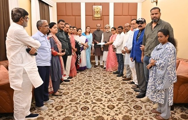 তৃণমূলত্যাগী ২০ সাংসদ