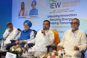 India Energy Week: কলকাতায় ইন্ডিয়া এনার্জি উইক নিয়ে কেন্দ্রীয় মন্ত্রী হরদীপ সিং পুরী এবং মুখ্যমন্ত্রী শুভেন্দু অধিকারীর সাংবাদিক সম্মেলন