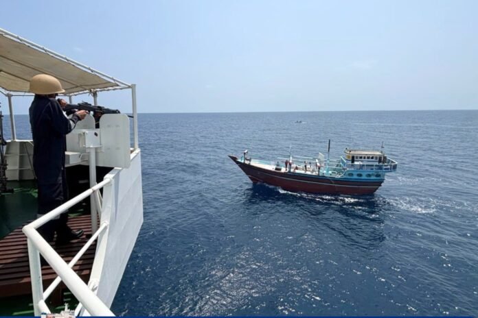 Arabian Sea Drug Bust: আরব সাগরে ইন্ডিয়ান কোস্ট গার্ডের অভিযানে উদ্ধার হওয়া বিপুল মাদক ও গ্রেপ্তার হওয়া পাকিস্তানি নাগরিক