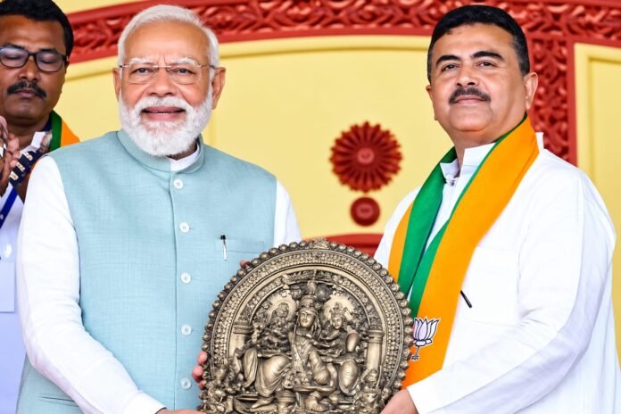 Narendra Modi: ইডেন গার্ডেন্সে প্রধানমন্ত্রী নরেন্দ্র মোদি এবং মুখ্যমন্ত্রী শুভেন্দু অধিকারী