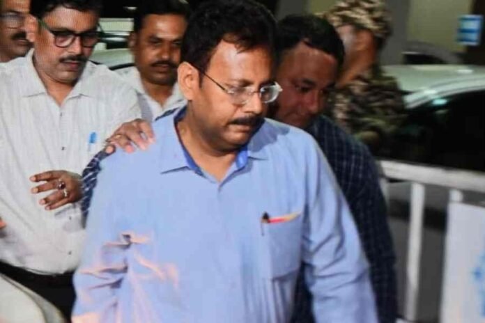 Sandip Ghosh bail: সন্দীপ ঘোষের জামিন মানেই তিনি নির্দোষ নন। আইনি প্রক্রিয়া ও আবেগের ফারাক নিয়ে বিস্ফোরক মন্তব্য করলেন বিজেপি রাজ্য সভাপতি।