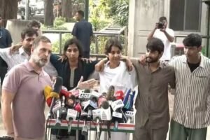 Rahul Gandhi press conference with students regarding police brutality