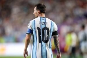 Lionel Messi Retirement Match: বুয়েনোস আইরেসে বেনিনের বিরুদ্ধে নিজের ক্যারিয়ারের শেষ আন্তর্জাতিক ম্যাচে গোল করে অগণিত দর্শকদের চোখে জল এনে চিরবিদায় জানালেন লিওনেল মেসি