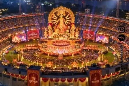 Eden Gardens World Record: ইডেন গার্ডেন্সে আগমনী উৎসবে ঢাকের বোলে গিনেস বুক অফ ওয়ার্ল্ড রেকর্ডসের শংসাপত্র নিচ্ছেন মুখ্যমন্ত্রী শুভেন্দু অধিকারী