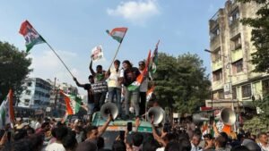 Mamata TMC Protest Kolkata: কলকাতার রাজপথে জ্ঞানেশ কুমারের পদত্যাগের দাবিতে মমতা তৃণমূলের ছাত্র-যুবদের বিক্ষোভ মিছিলের ছবি